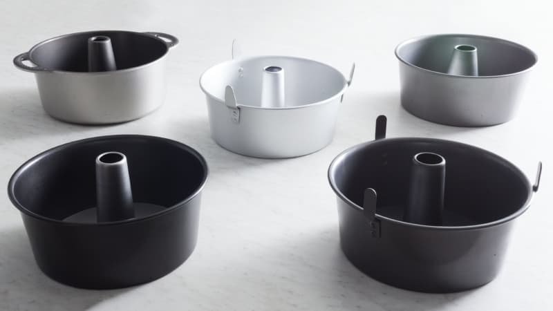 Tube pans top